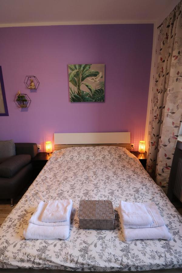 Charming Cozy Studio - Old Town - Free Minibar Appartement Boekarest Buitenkant foto