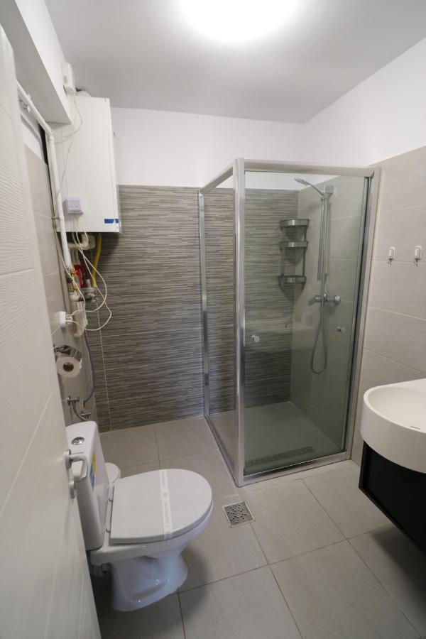 Charming Cozy Studio - Old Town - Free Minibar Appartement Boekarest Buitenkant foto